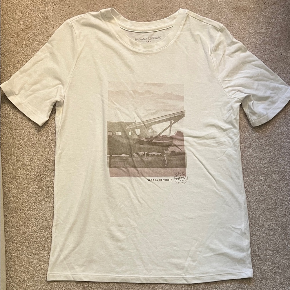 Banana Republic Cotton Soft White Graphic Tee